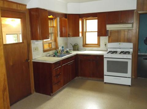 104 S Main St, Dover, IL 61323 photo 8
