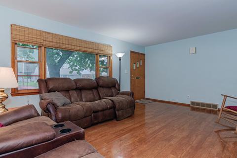 1111 W Hovey Ave, Normal, IL 61761 photo 8