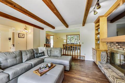 230 Old Forge Rd, Elgin, IL 60123 photo 9