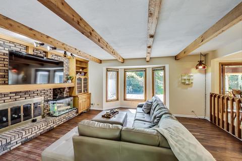 230 Old Forge Rd, Elgin, IL 60123 photo 8