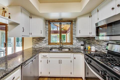 230 Old Forge Rd, Elgin, IL 60123 photo 6