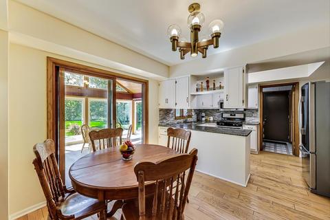 230 Old Forge Rd, Elgin, IL 60123 photo 7