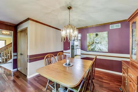 230 Old Forge Rd, Elgin, IL 60123 photo 5