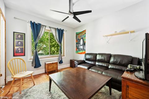 3423 W Cortland St, Chicago, IL 60647 photo 3
