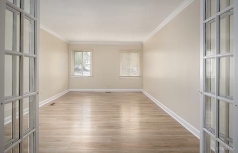 114 Honeysuckle Ct #122, Rolling Meadows, IL 60008 photo 3