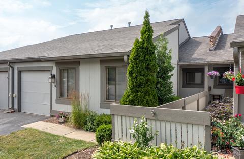 114 Honeysuckle Ct #122, Rolling Meadows, IL 60008 photo 22