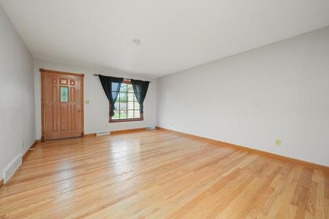 1101 Obrien St, Harvard, IL 60033 photo 11