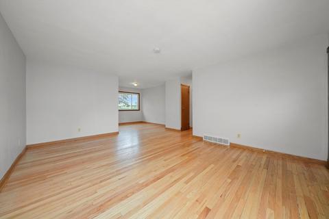 1101 Obrien St, Harvard, IL 60033 photo 14