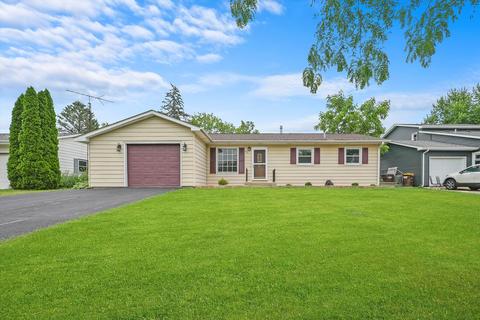 1101 Obrien St, Harvard, IL 60033 photo 1