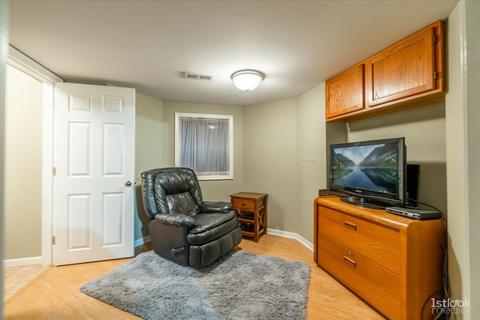 216 N Elm St, Itasca, IL 60143 photo 14