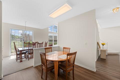 351 Alexia Ct, Wheeling, IL 60090 photo 8