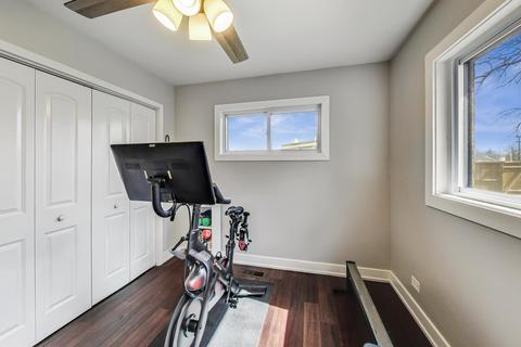 399 Illinois Blvd, Hoffman Estates, IL 60169 photo 26