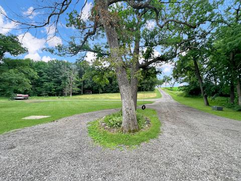 8932 E Felts Rd, Davis, IL 61019 photo 13