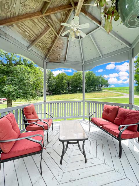 8932 E Felts Rd, Davis, IL 61019 photo 18