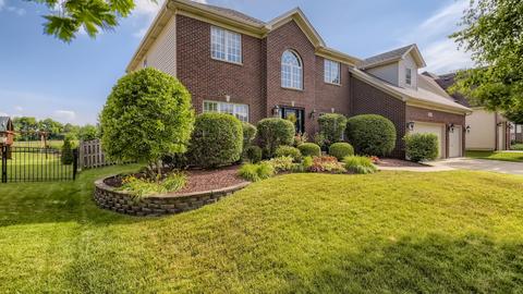 13002 Skyline Dr, Plainfield, IL 60585 photo 2