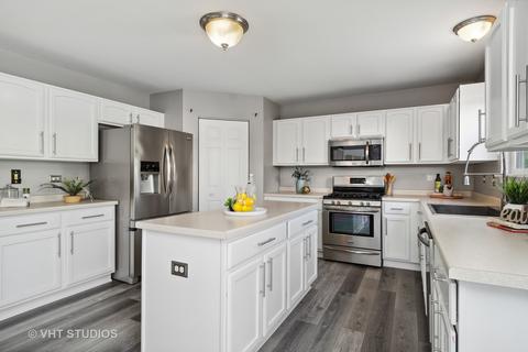 1910 Crosswind Dr, Plainfield, IL 60586 photo 9