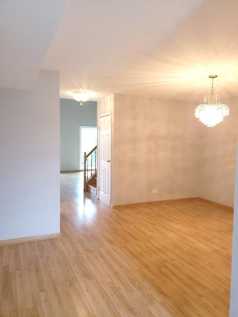 413 Harmony Dr, Wheeling, IL 60090 photo 4