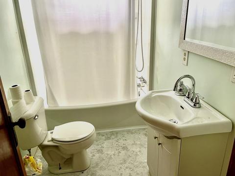 315 E Devlin St, Spring Valley, IL 61362 photo 9