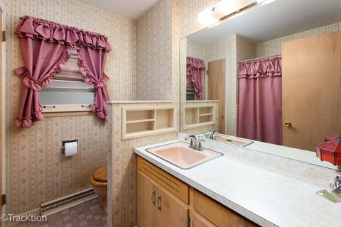 910 Emerald Dr, Naperville, IL 60540 photo 10