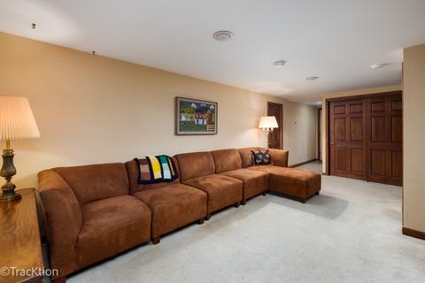910 Emerald Dr, Naperville, IL 60540 photo 15