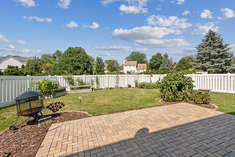 4309 Glenlo Dr, Plainfield, IL 60586 photo 3