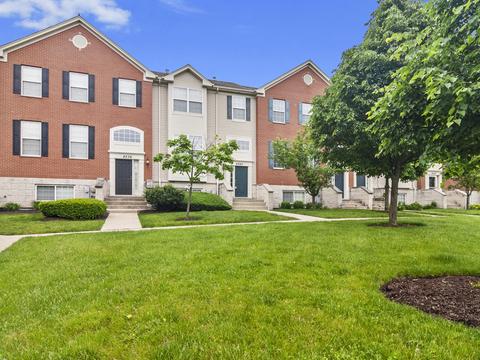 4240 Drexel Ave, Aurora, IL 60504 photo 2