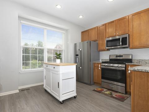 4240 Drexel Ave, Aurora, IL 60504 photo 8