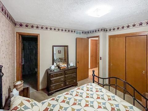 15650 E Timberlane Dr, Davis Junction, IL 61020 photo 23