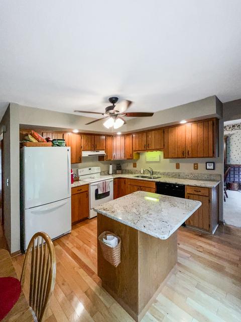 15650 E Timberlane Dr, Davis Junction, IL 61020 photo 13