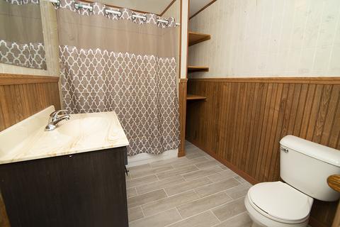 204 E Diggins St, Harvard, IL 60033 photo 13