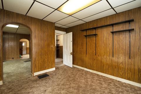 204 E Diggins St, Harvard, IL 60033 photo 12