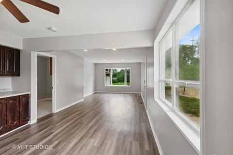 3605 Bobolink Ln, Rolling Meadows, IL 60008 photo 8