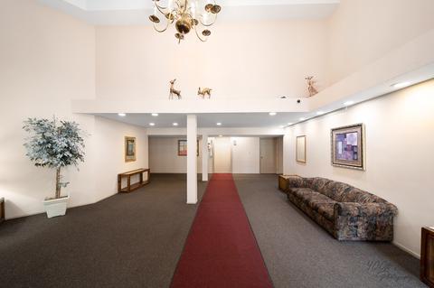 1500 Robin Cir #213, Hoffman Estates, IL 60169 photo 2