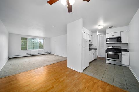 1500 Robin Cir #213, Hoffman Estates, IL 60169 photo 7