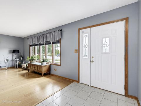 7240 W 62nd Pl, Summit, IL 60501 photo 2