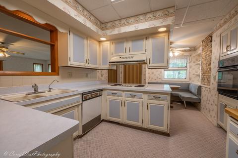 414 Jackson St, Genoa, IL 60135 photo 13