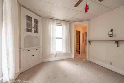 414 Jackson St, Genoa, IL 60135 photo 11
