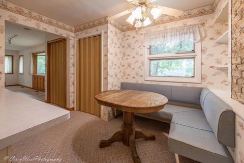 414 Jackson St, Genoa, IL 60135 photo 15