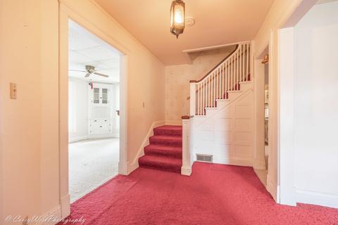 414 Jackson St, Genoa, IL 60135 photo 6