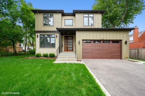 648 Elder Ln, Deerfield, IL 60015 photo 1