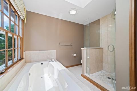 240 Knoll St, Wheaton, IL 60187 photo 15