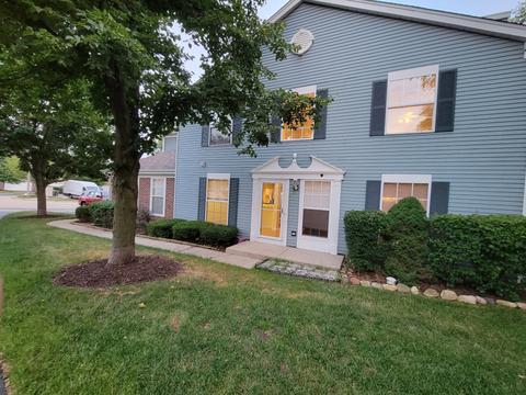 715 Timothy Ct, East Dundee, IL 60118 photo 3