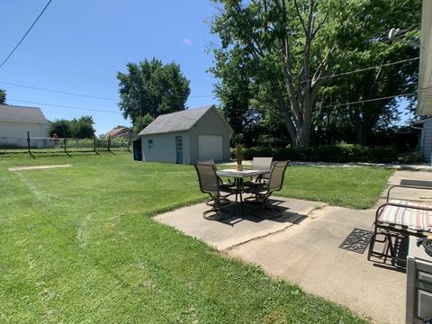 205 W 7th St, Spring Valley, IL 61362 photo 8