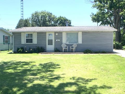 205 W 7th St, Spring Valley, IL 61362 photo 2