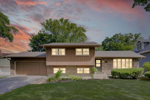 305 E Indiana St, Wheaton, IL 60187 photo 1