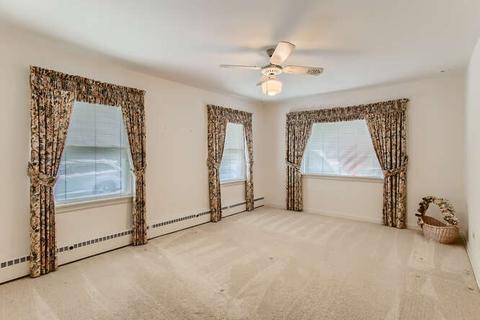 352 S Commonwealth Ave, Elgin, IL 60123 photo 13