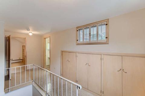 352 S Commonwealth Ave, Elgin, IL 60123 photo 21