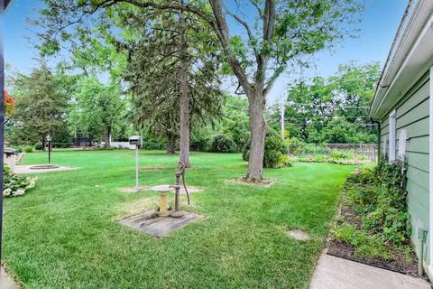 352 S Commonwealth Ave, Elgin, IL 60123 photo 27