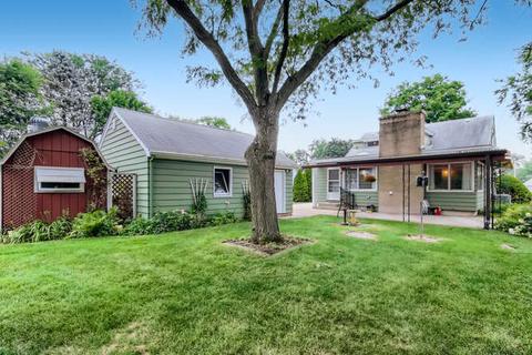 352 S Commonwealth Ave, Elgin, IL 60123 photo 29
