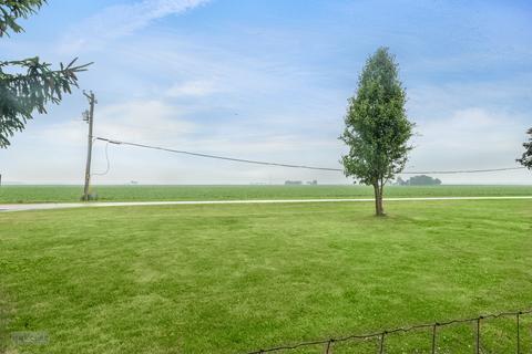 3823 E 23rd Rd, Serena, IL 60549 photo 5